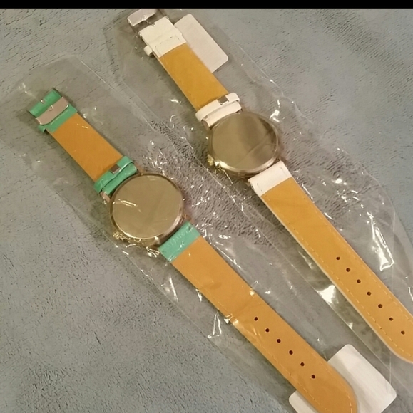 SOLD OUT! Sugar Skull Watch - Picture 4 of 4